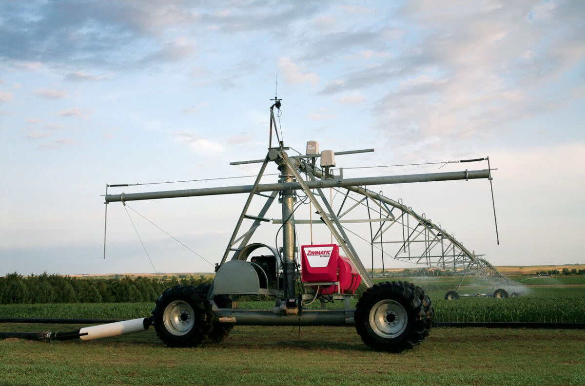 Maximize Your Field with an Advanced Lateral Move Irrigation Sprinkler